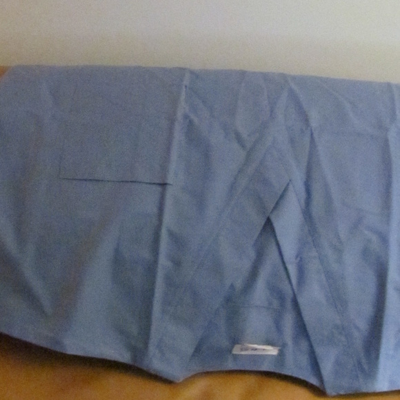 5 Blue AMS Scrub Tops Sz LARGE V-neck Chest Pocket - Picture 8 of 8